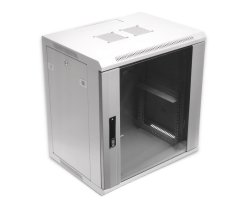 CTnet 19"rozvaděč pohled na ventilační otvory