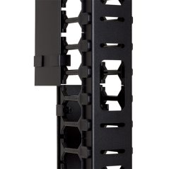 Vertikální vyvazovací panel Linkbasic detail