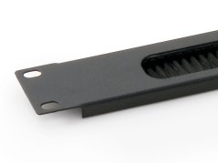 RAB-ZP-X03-A2 - 19" průchozí panel 1U s kartáčem, detail