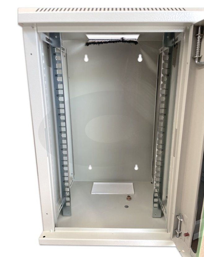 CTnet 10" rozvaděč 9U 300mm, vertikální lišty