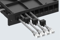 19" vyvazovací panel 1U HD horizontální, detail