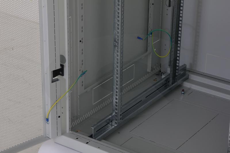 RTA-47-A66 - 19“rozvaděč RTA Triton 47U š.600mm hl.600mm, krytí IP20, nosnost až 1500kg